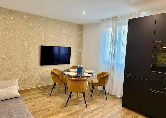 Tierra Y Mar 2 דירה